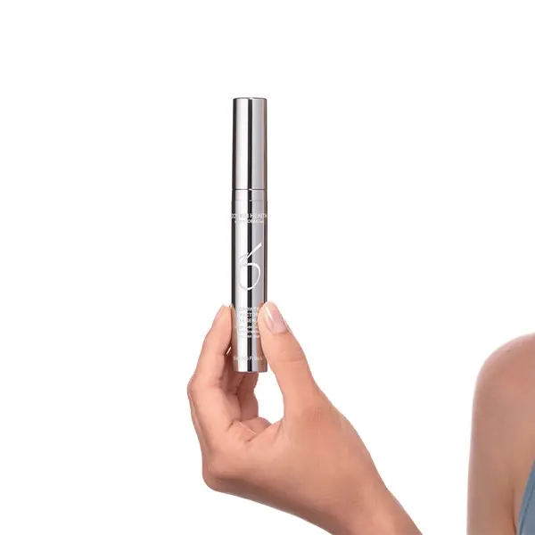 GF Eye Serum GIF Both Models 600x